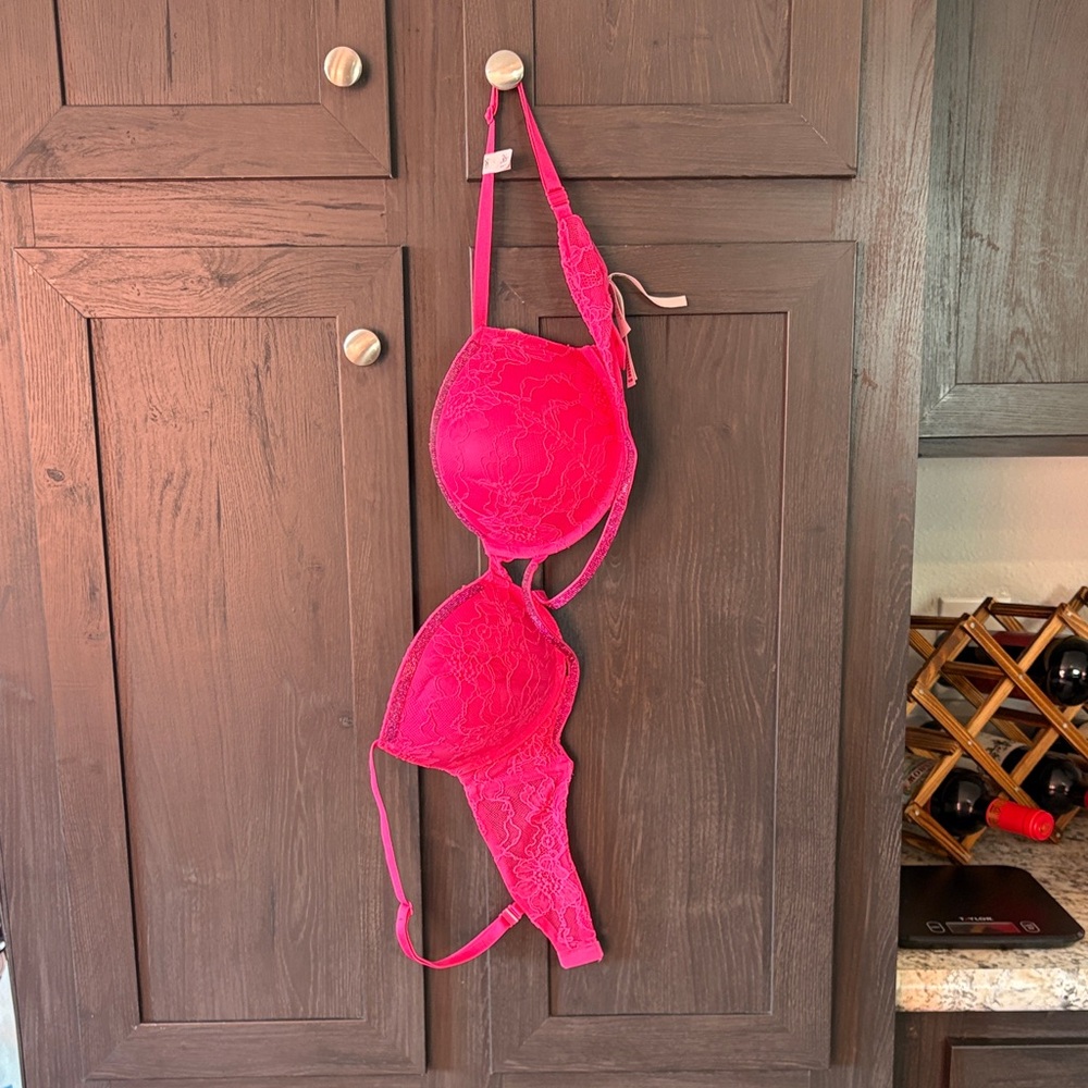 Victoria's Secret Pink Lace Bra